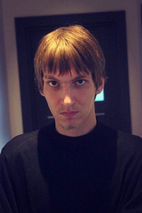 Хостаге Довн