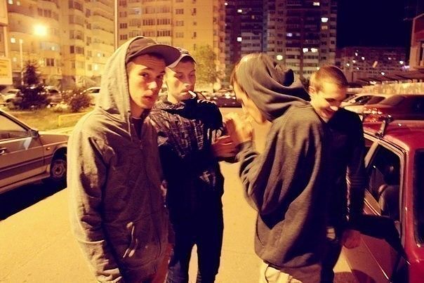 Мои кореша Серый, Влад, Костя и Миха