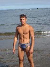на море