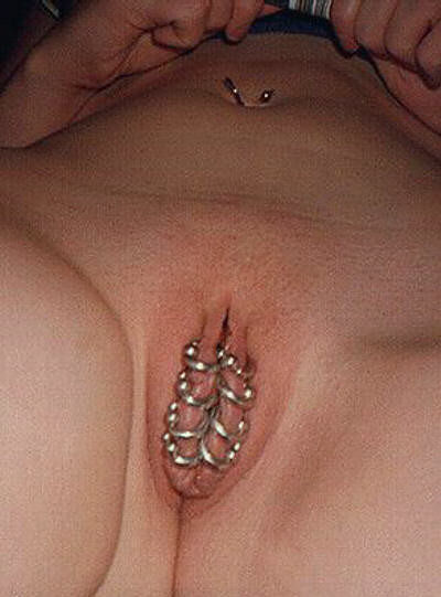приковывает к себе?