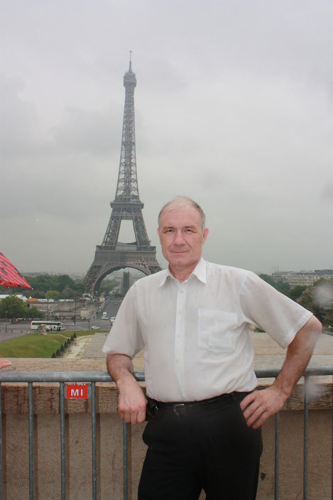 Париж 2010 год