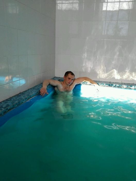 Хочу рядом девушку