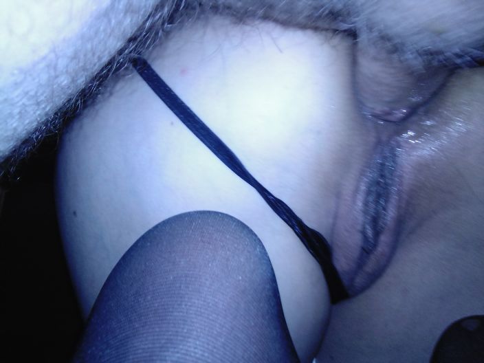 Порно фото с девушкой, которая любит анальный секс - 16 порно фото