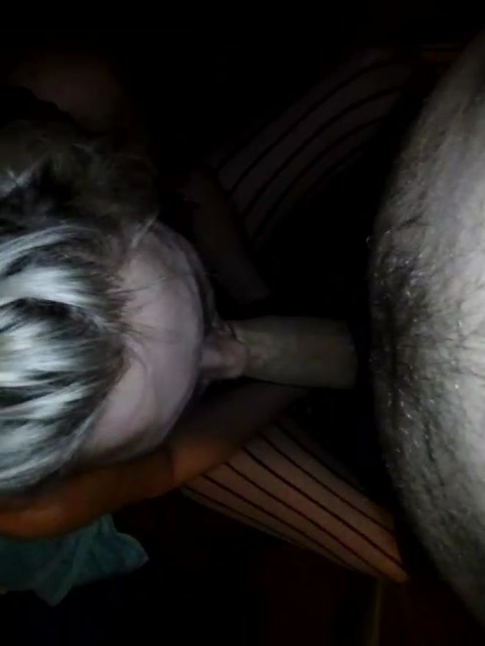 Миньет от любимой перед сексом