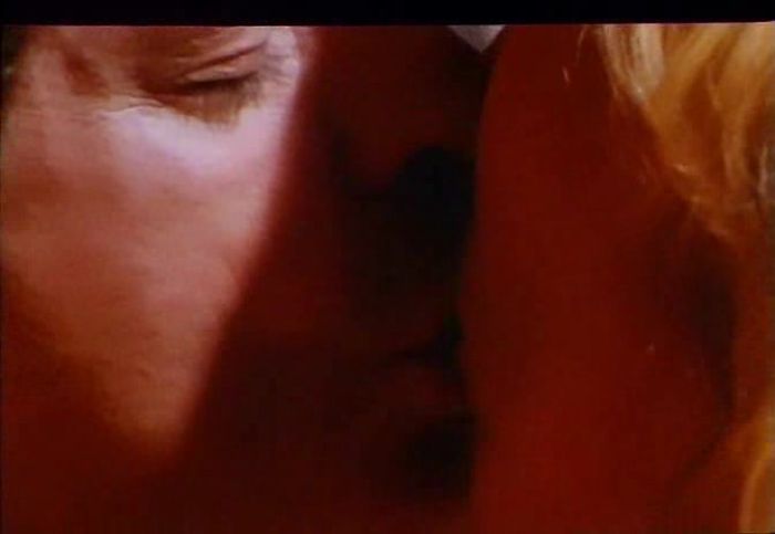 M C Viollet -Uknown Vintge Clip