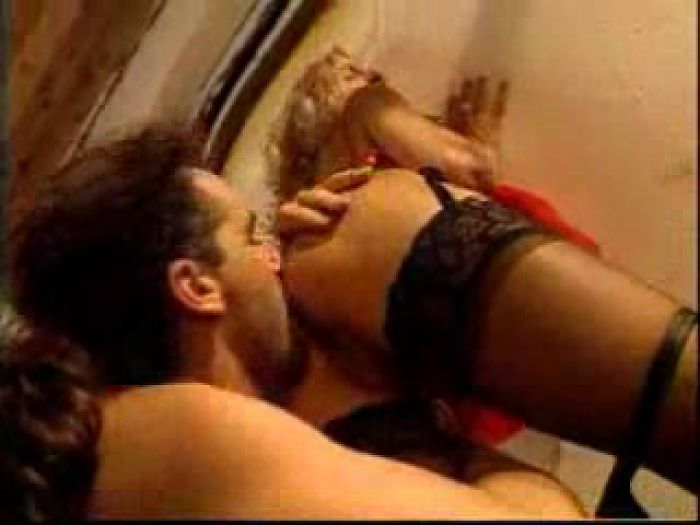 Секс на сене