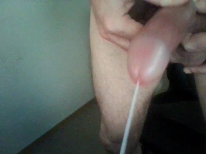 Вот так я спускаю сперму в прямом эфире