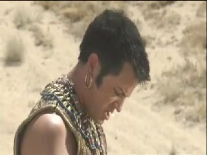 Kaylani Lei fucks in the desert