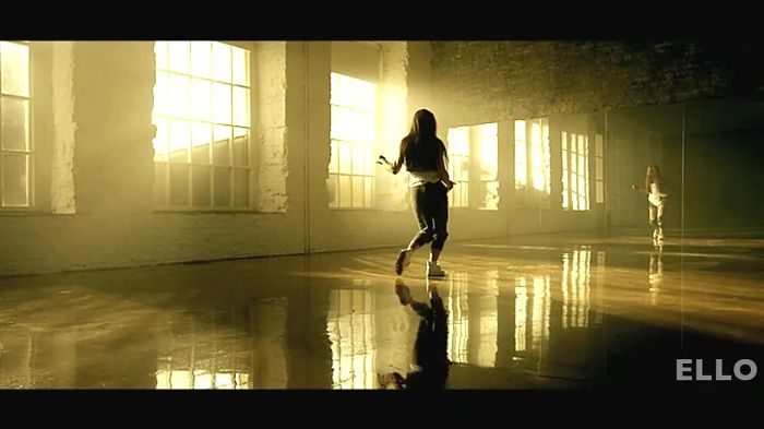 Нюша - Больно.