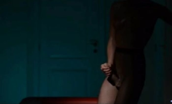 САМОЧКА САМА