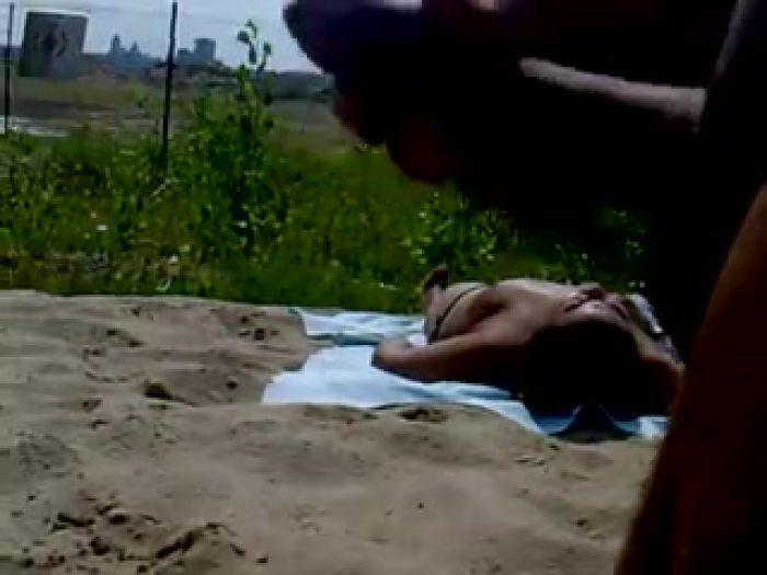 Rus Public BEACH FLASH CUM Watching PeSteR GIRL